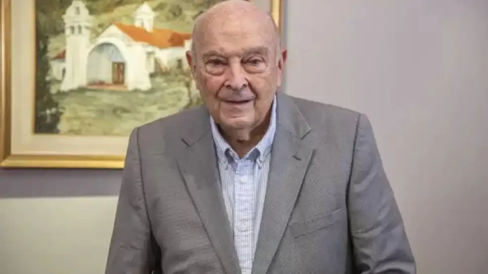 Domingo Cavallo respaldó la compra de reservas del BCRA para sostener la desinflación Domingo Cavallo respaldó la compra de reservas del BCRA para sostener la desinflación