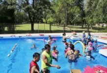 San Andrés vive los talleres de verano a pleno en el Albergue José Fierro