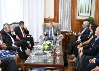 La Provincia y la Unión Industrial acordaron sostener la producción y el empleo