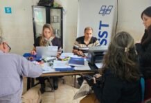 Operativo del IPSST en La Madrid para acompañar a afiliados afectados por las inundaciones