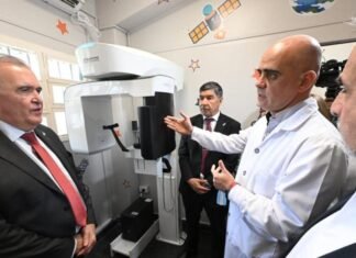 Jaldo inauguró un tomógrafo odontológico pediátrico para el Hospital del Niño Jesús