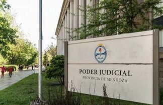 Tras la muerte del bebé maltratado, agravan la imputación del padrastro y se enfrenta a la prisión perpetua