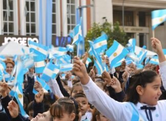 Promesa de Lealtad a la Bandera: habrá cortes de tránsito alrededor de Plaza Independencia