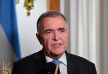 El gobernador Osvaldo Jaldo recibió el alta hospitalaria