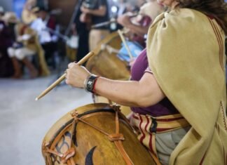 La Plaza Independencia albergará una jornada de folclore para celebrar las tradiciones locales