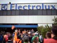 Electrolux cierra su planta en Argentina y opta por la importación.