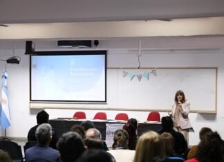 Docentes se forman para ayudar a los alumnos a construir su proyecto de vida