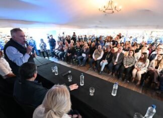 Jaldo respaldó el proyecto de la fiduciaria y respondió a las críticas de legisladores.