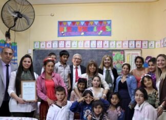 Inauguración de obras en la Escuela Ibatín y anuncio de la creación de una escuela agrotécnica.