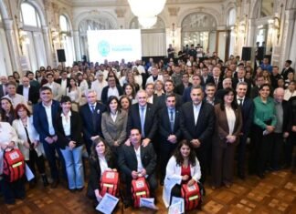 Jaldo presentó el Programa Provincial de Atención de ACV en Red para mejorar los servicios en toda la provincia.