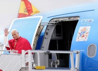 El Papa pospone su viaje en Italia por consejo médico y aumenta la expectativa por su visita a Sudamérica.